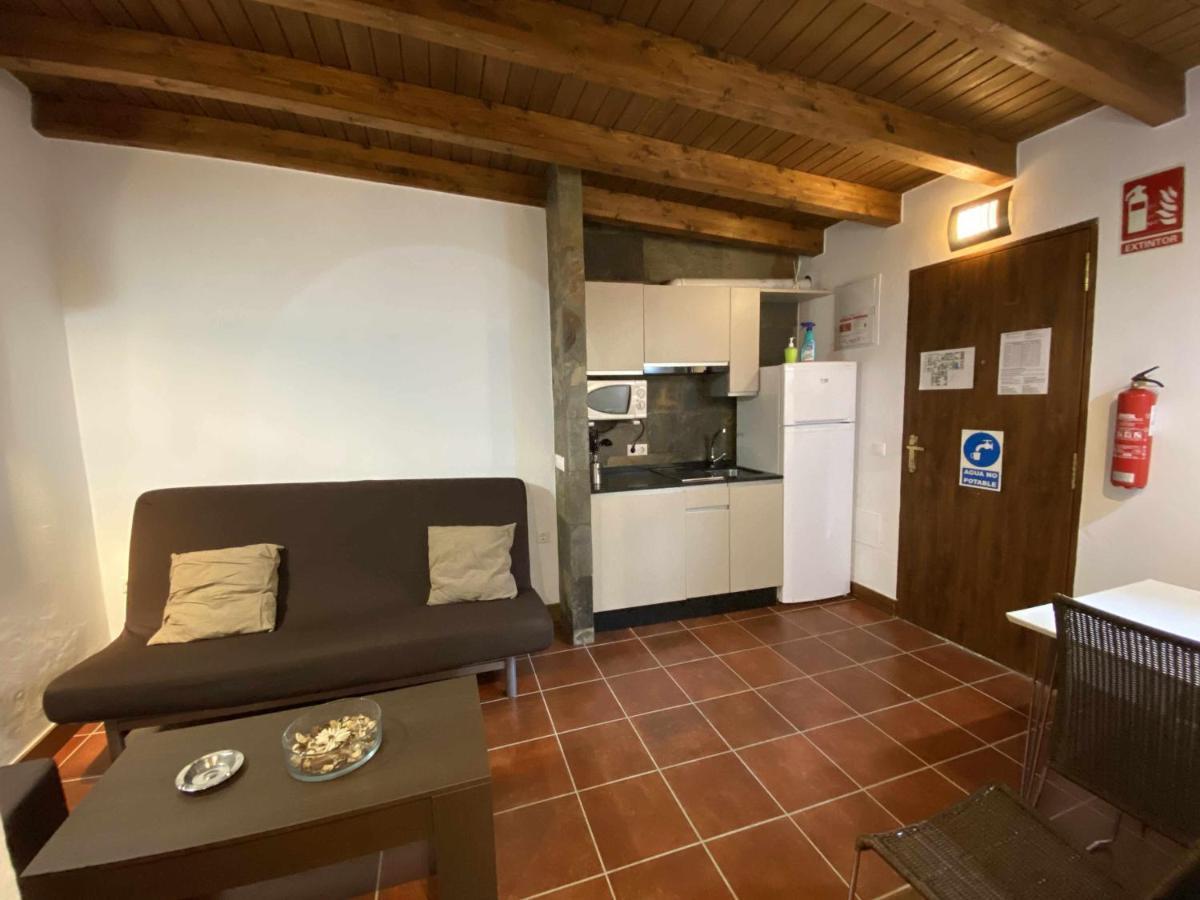 קדיז Estudio Con Jardincito Privado Barbacoa Y Piscina מראה חיצוני תמונה